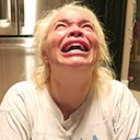 Trisha Paytas Crying In Her Kitchen Wallpaper pour Google Chrome